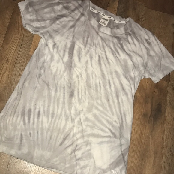 PINK Victoria's Secret Tops - VS PINK tee